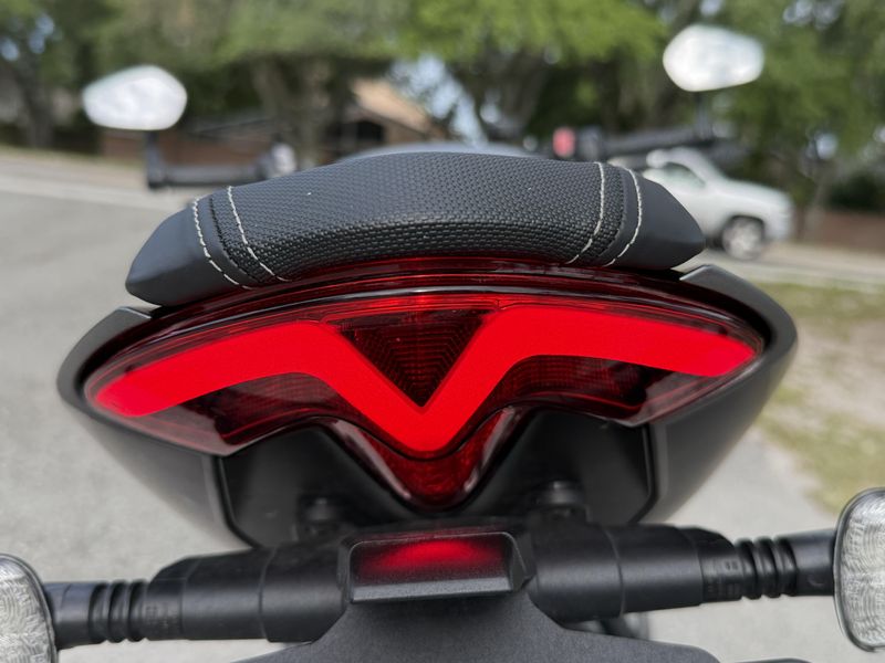 2022 Triumph Speed Triple 1200 RS