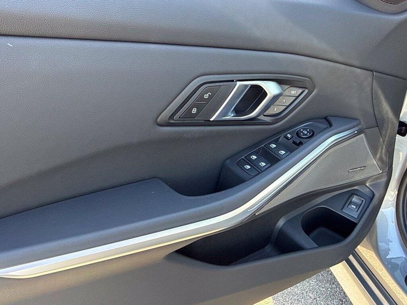 Used 2026 BMW 3 Series 330iImage 18