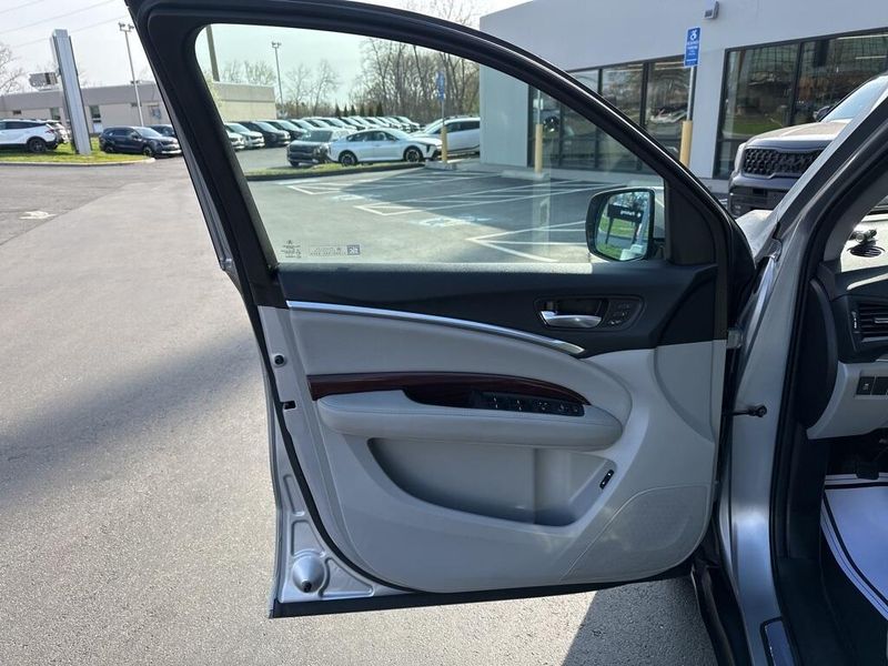 2016 Acura MDX 3.5LImage 21