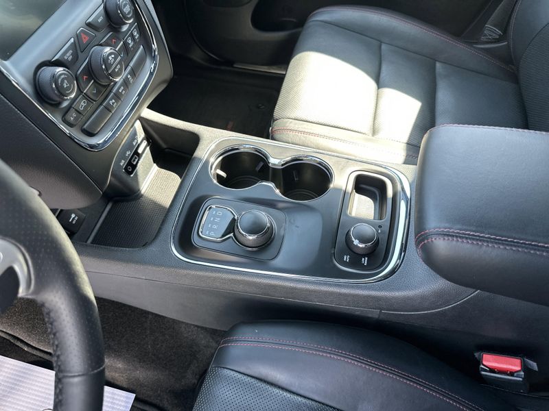 Used 2015 Dodge Durango R/TImage 29