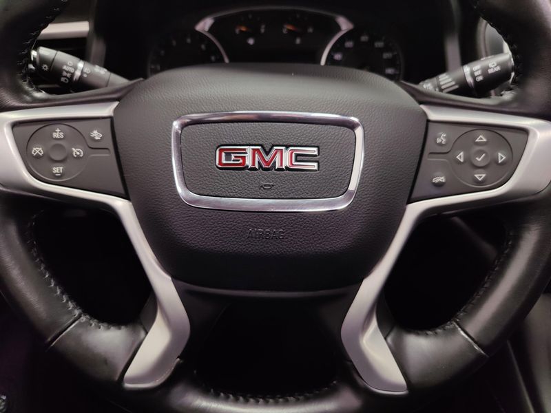 Used 2021 GMC Acadia AWD SLT Luxury w/Sunroof & NavImage 36