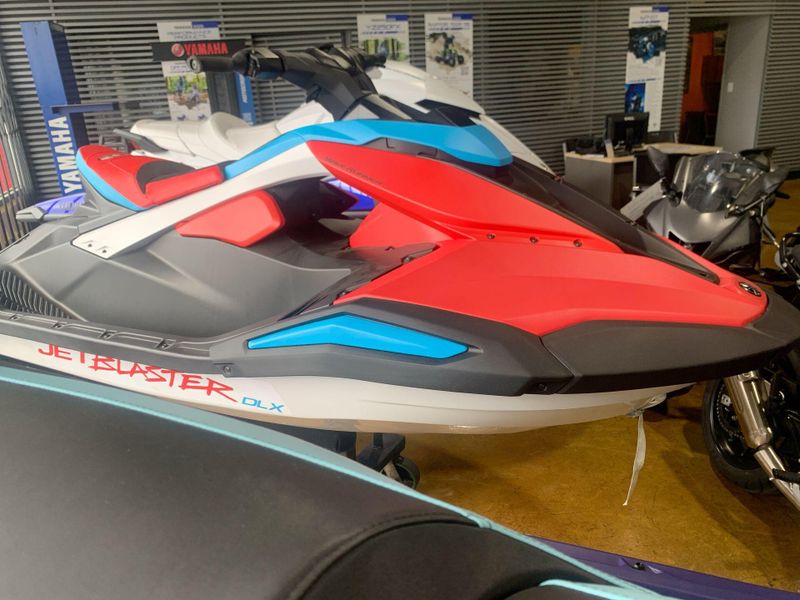 New 2025 Yamaha JETBLASTER DLX (2UP) Image 5