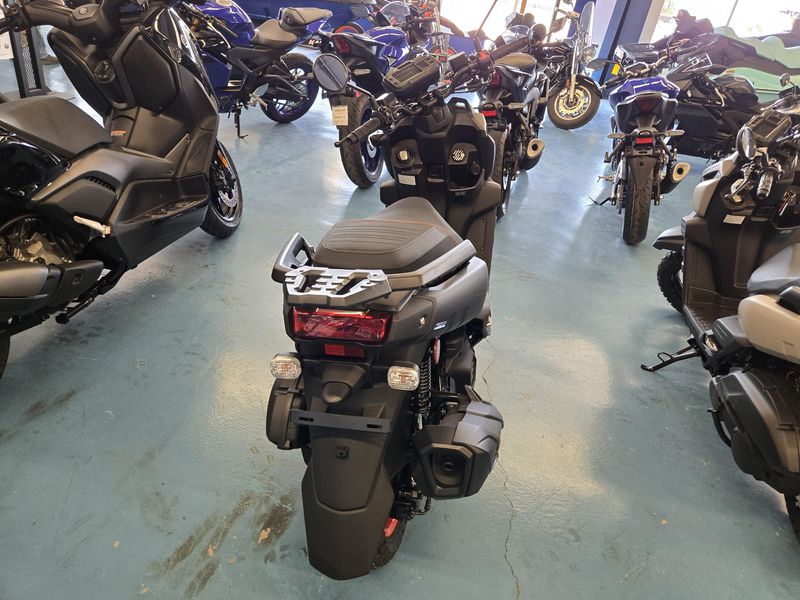 2025 Yamaha ZUMA 125 MATTE BLACK Image 7