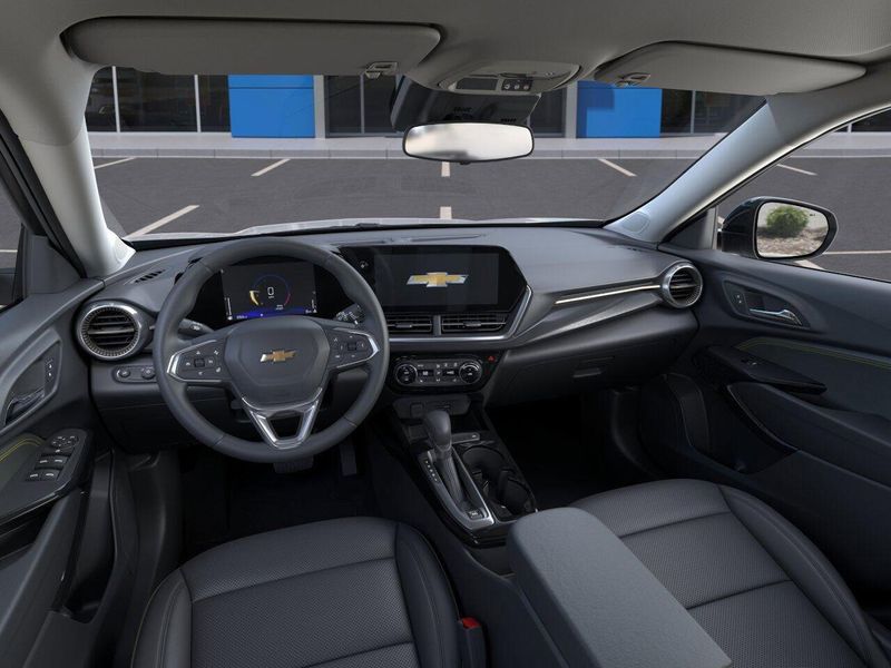 2025 Chevrolet Trax ActivImage 15