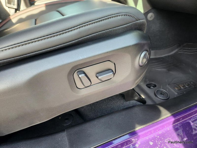 New 2026 Jeep Wrangler 4-door Rubicon