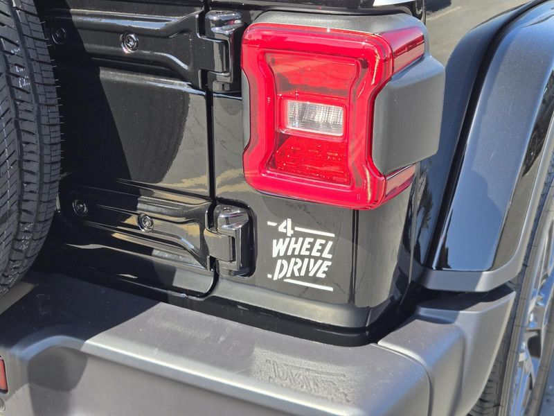 New 2026 Jeep Wrangler 4-door Sahara