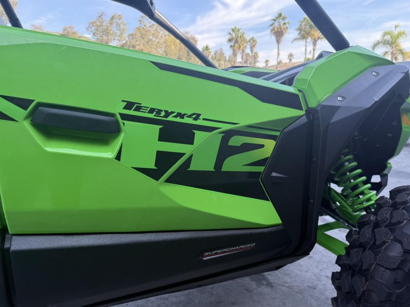 New 2026 Kawasaki TERYX4 H2 DELUXE ES Image 4