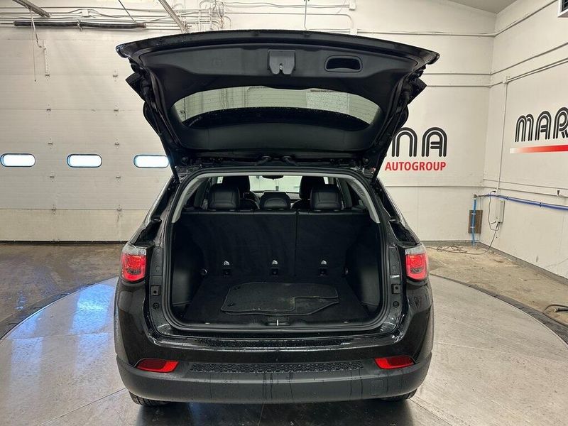 2022 Jeep Compass LatitudeImage 15