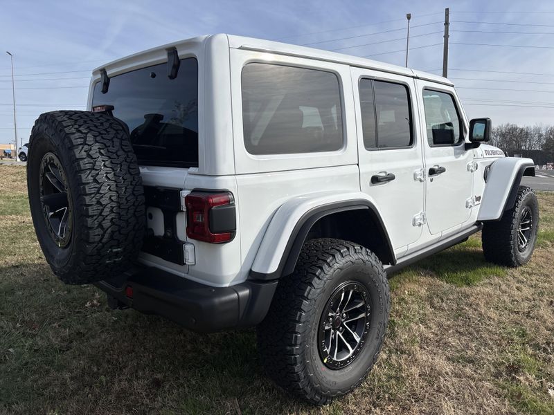 New 2026 Jeep Wrangler 4-door Rubicon XImage 6