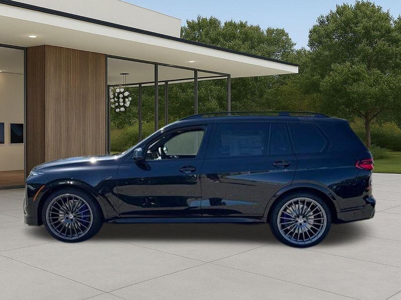 New 2026 BMW X7 ALPINA XB7Image 13