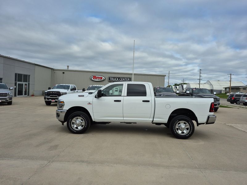 New 2025 RAM 2500 Tradesman Crew Cab 4x4 6