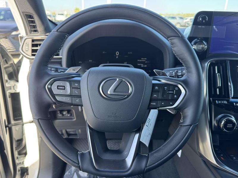 New 2026 Lexus LX 600 LuxuryImage 22