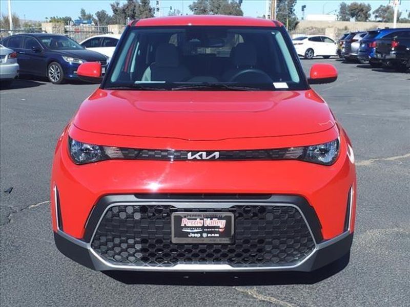 2025 Kia Soul LXImage 2