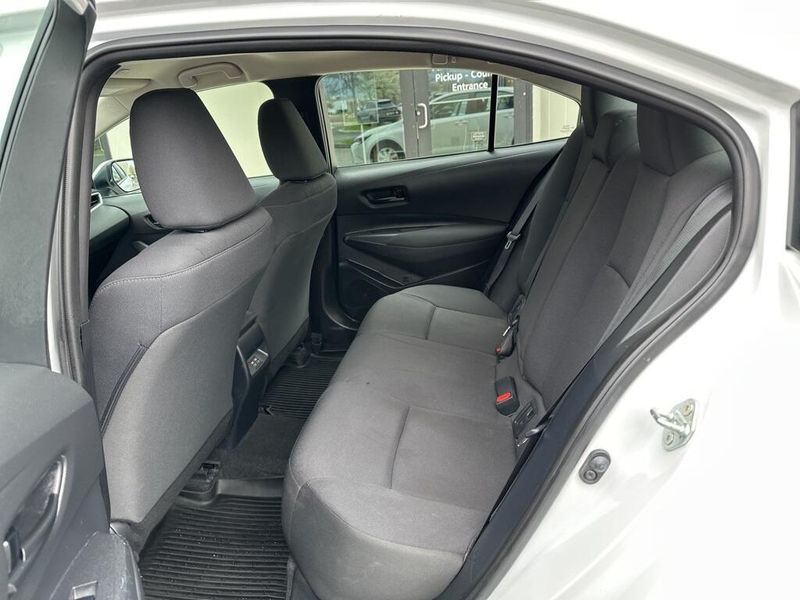 2024 Toyota Corolla LEImage 18
