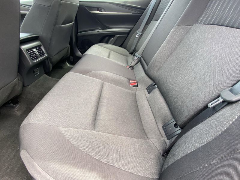 2025 Toyota Camry LEImage 24