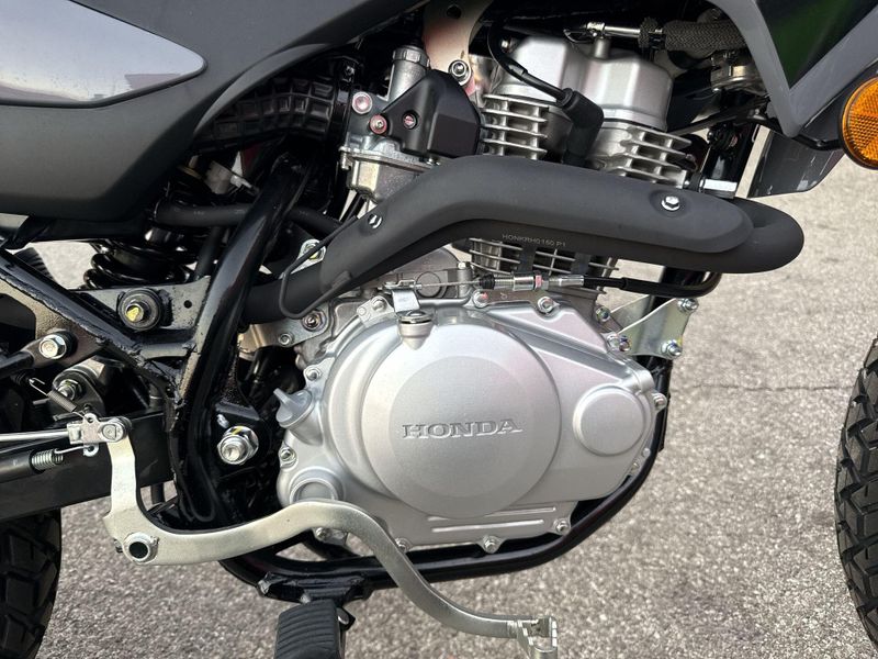 New 2025 Honda XR150L Image 13