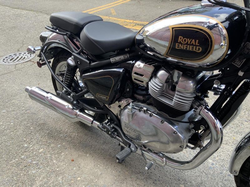 New 2026 Royal Enfield CLASSIC 650 