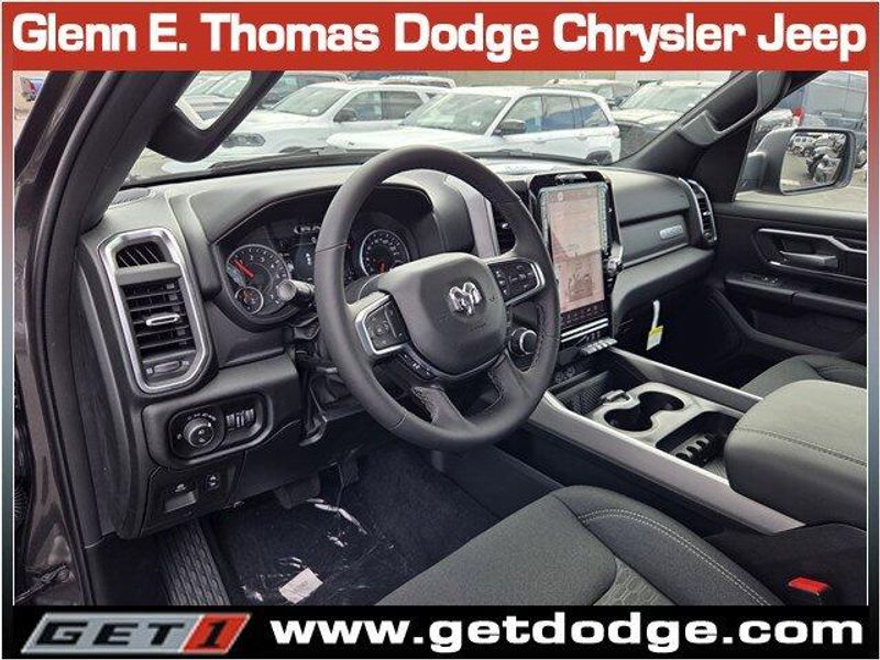 2025 Ram 1500 Big Horn photo 7