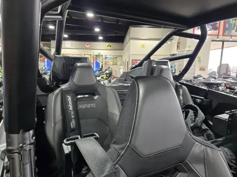 2025 Polaris RZR PRO R 4 ULTIMATE SUPER GRAPHITE Image 9