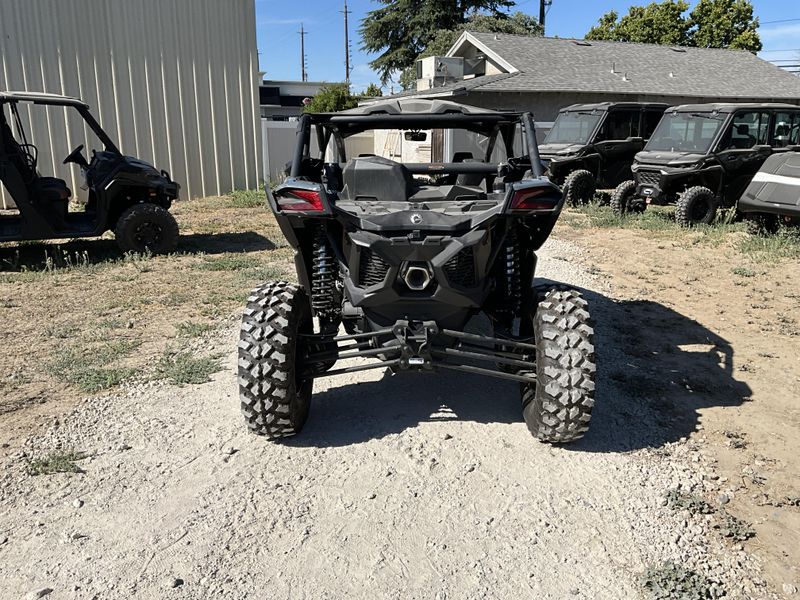 New 2026 Can-Am MAVERICK MAX X3 X TURBO Image 5