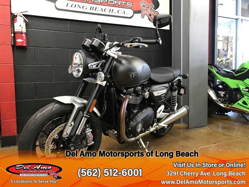 2024 Triumph SPEED TWIN 1200  in a MATTE IRONSTONE/MATTE STORM GREY exterior color. Del Amo Motorsports of Long Beach (562) 362-3160 delamomotorsports.com 