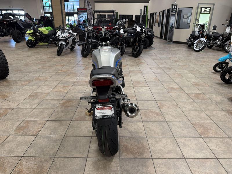 New 2026 Honda CB1000F Image 16