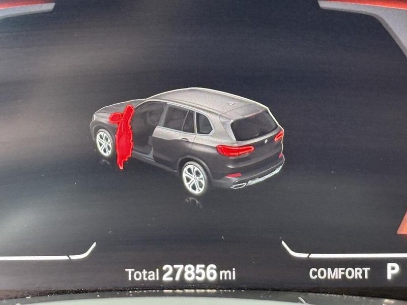 2022 BMW X5 sDrive40iImage 24