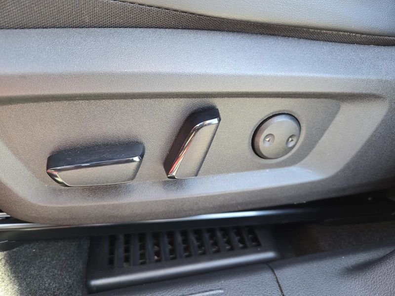 Used 2022 Nissan Rogue FWD Platinum