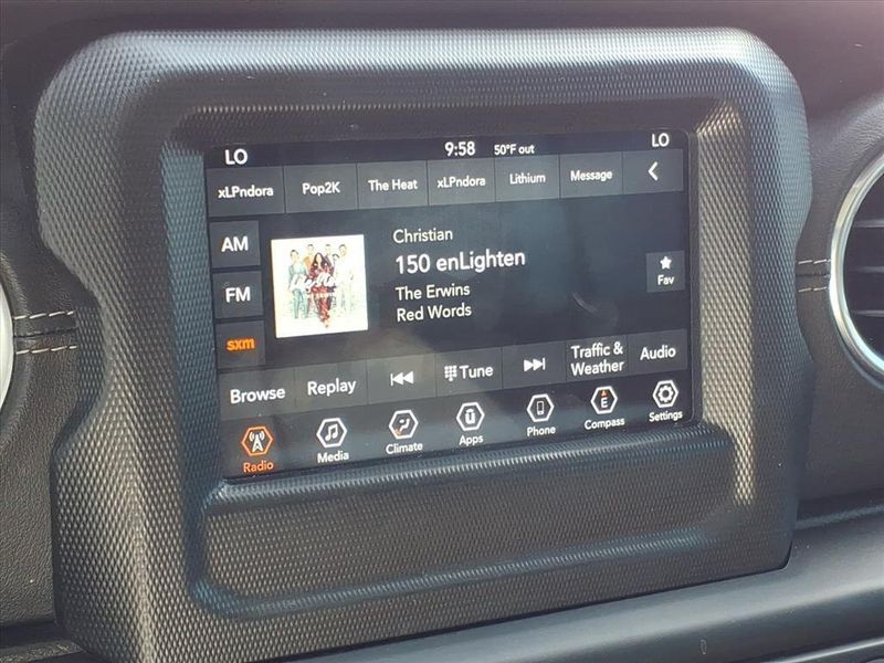 Used 2019 Jeep Wrangler Unlimited SaharaImage 24