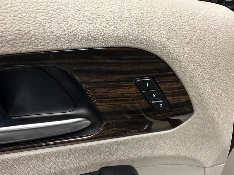 2023 Chrysler Pacifica LimitedImage 20