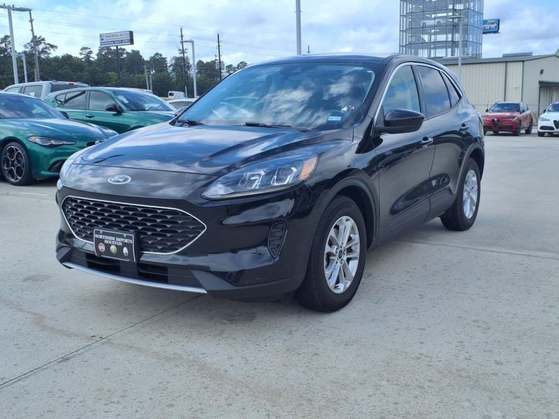 2021 Ford Escape SEImage 4