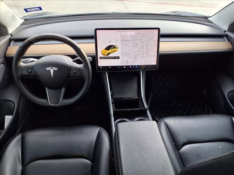 2019 Tesla Model 3 Standard Range PlusImage 15