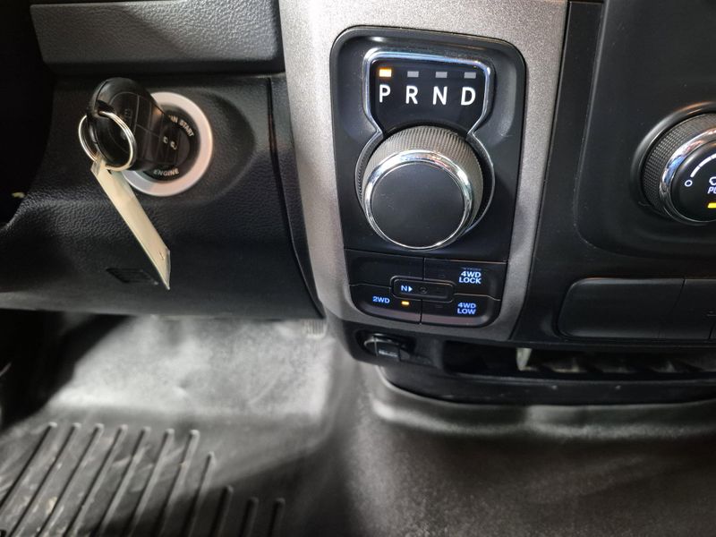 2017 RAM 1500 ExpressImage 24