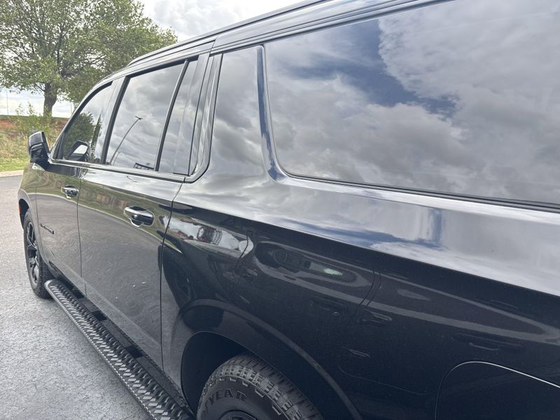 Used 2022 Chevrolet Suburban Z71Image 15
