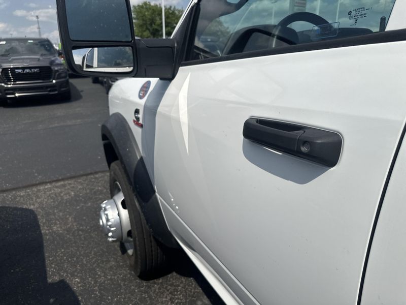 2025 RAM 4500 Tradesman Chassis Crew Cab 4x4 60