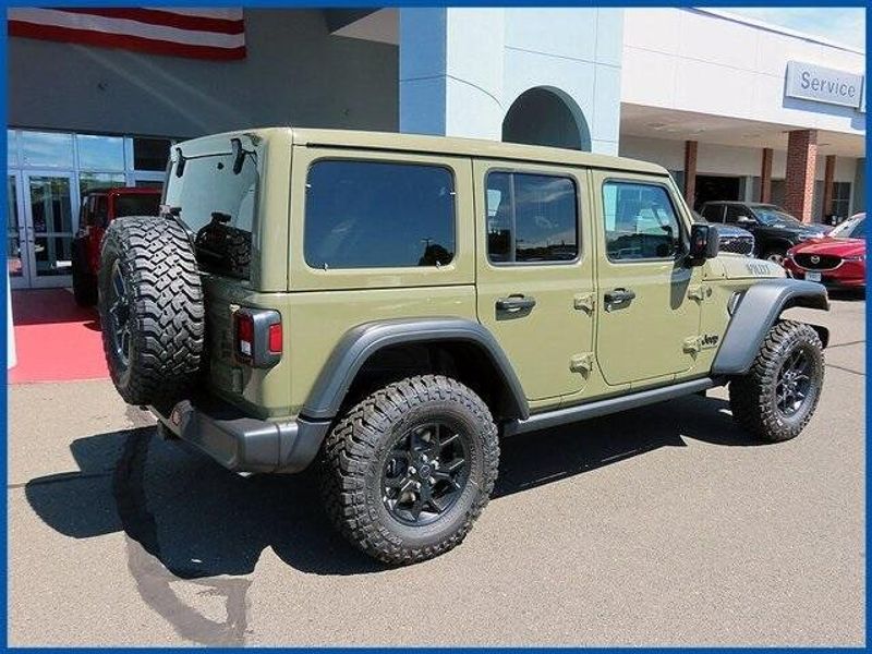 New 2025 Jeep Wrangler WillysImage 7