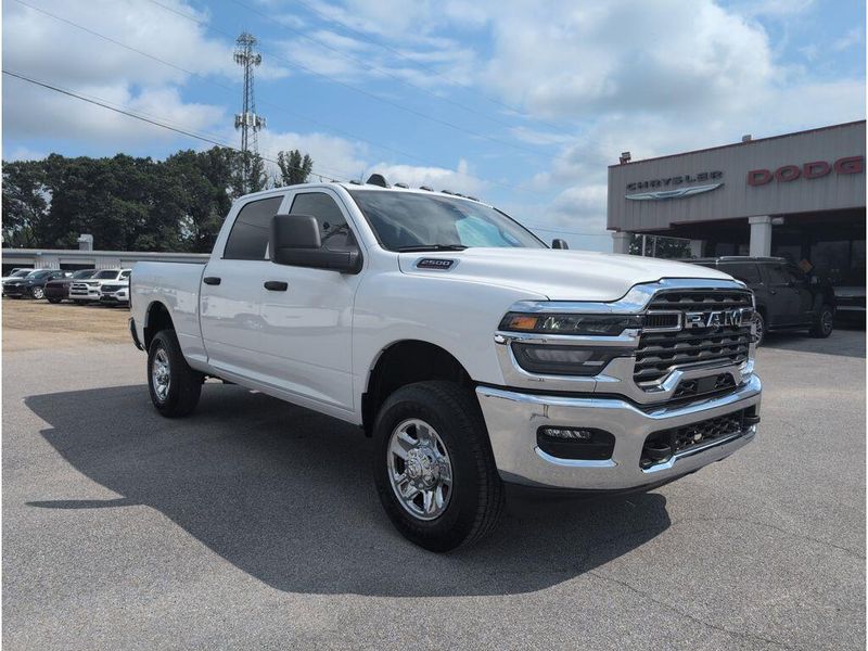 2025 RAM 2500 Tradesman Crew Cab 4x4 6