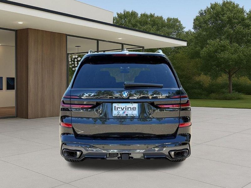 New 2026 BMW X7 xDrive40iImage 10