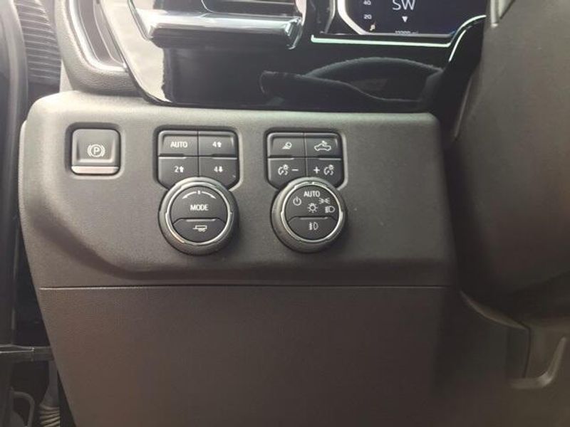 2024 Chevrolet Silverado 3500HD LTImage 13