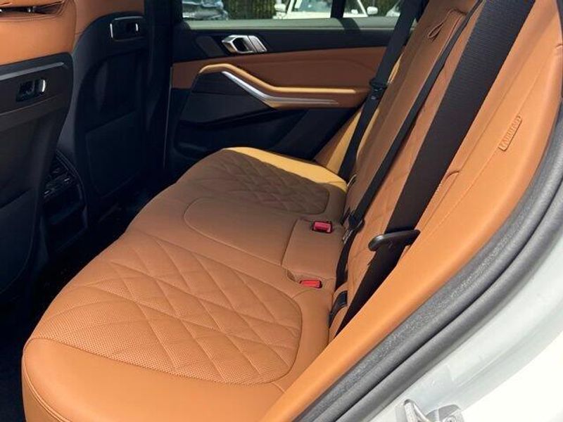 New 2026 BMW X5 sDrive40iImage 27