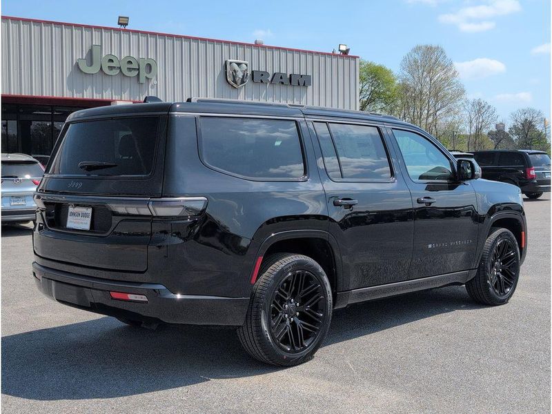 2026 Jeep Grand Wagoneer Limited Reserve 4x4Image 5