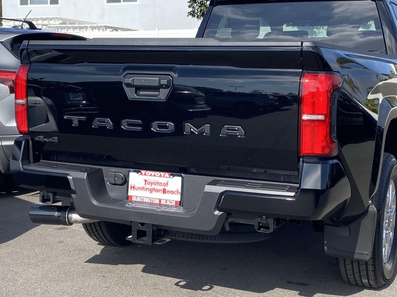 2025 Toyota Tacoma SR5Image 4