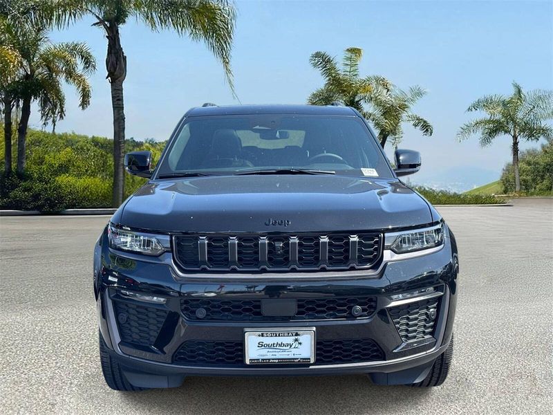 New 2026 Jeep Grand Cherokee L 85th Anniversary Edition 4x4