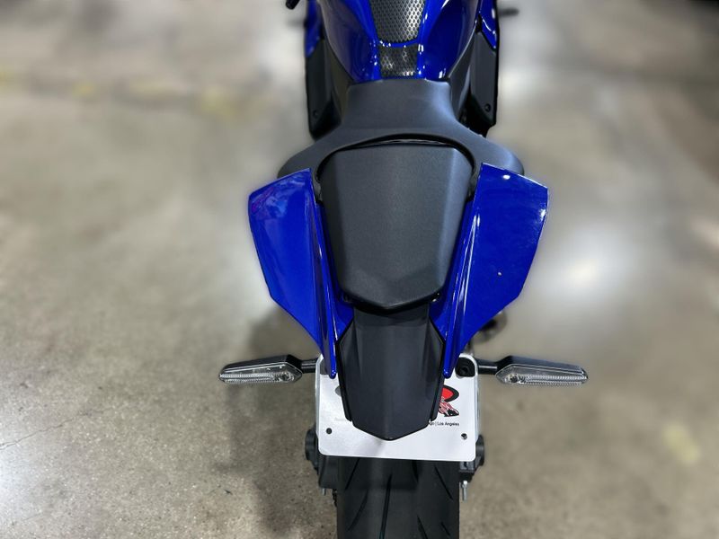 Used 2023 Yamaha YZF-R7 Image 14