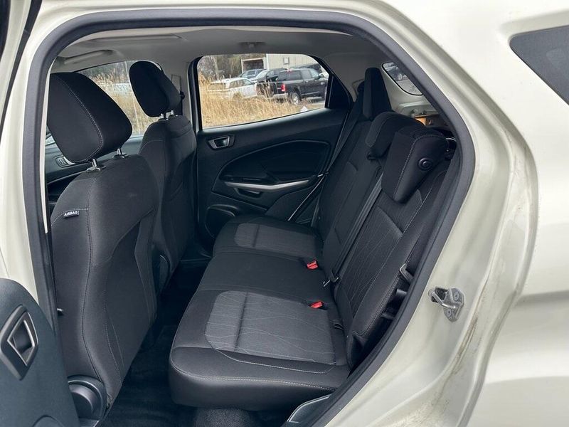 2021 Ford EcoSport SEImage 18