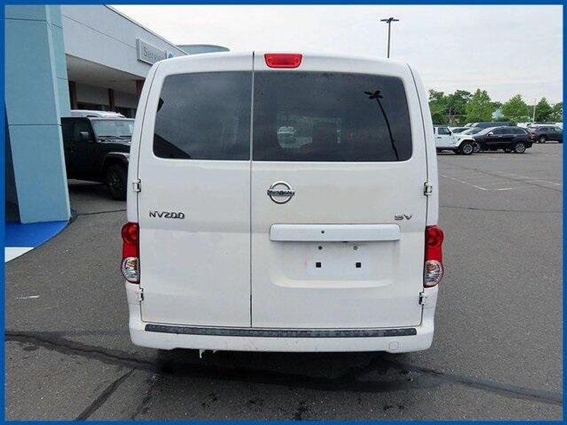 2018 Nissan NV200 SVImage 4