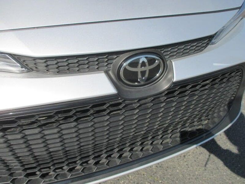 2022 Toyota Corolla LEImage 4