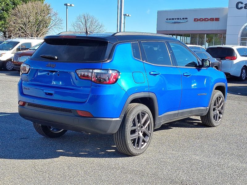 2026 Jeep Compass Limited Altitude photo 2