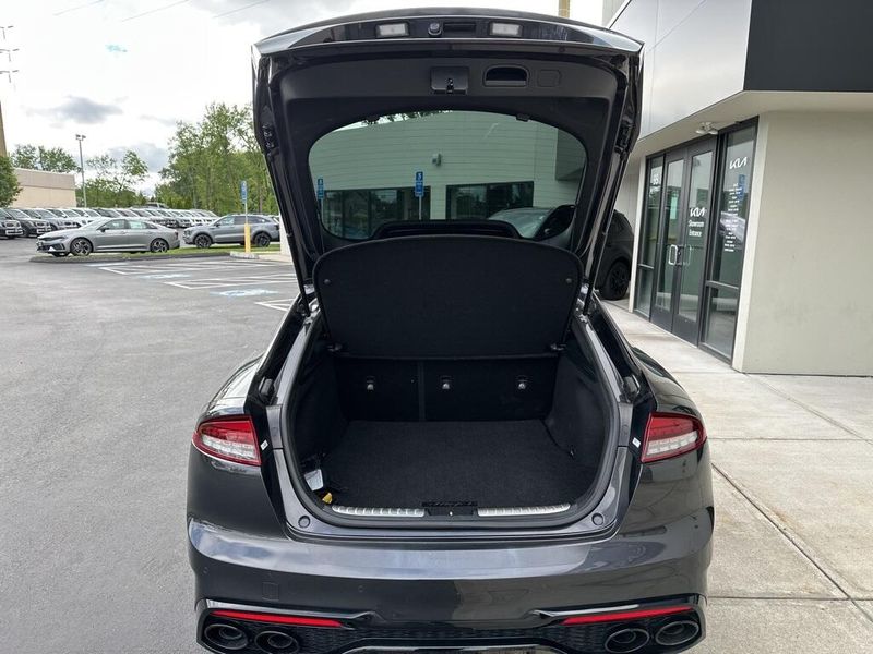 2023 Kia Stinger GT-LineImage 19