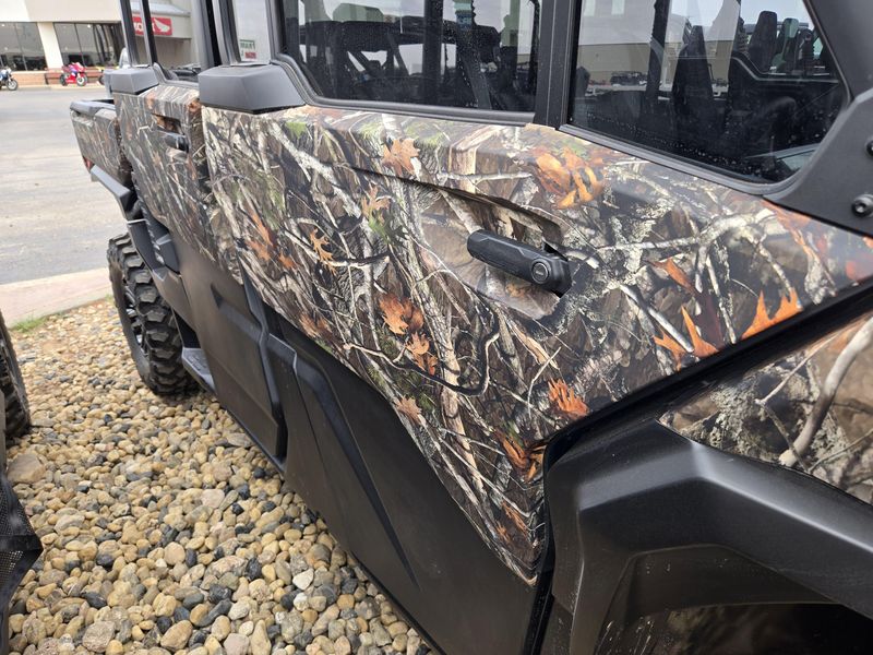 NEW 2026 CAN-AM DEFENDER MAX LIMITED CAB HD11 Image 11